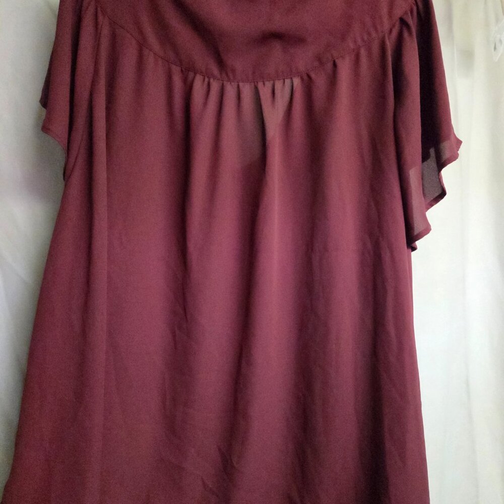 Button blouse - Picture 2 of 3